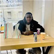 Je suis diplômé dune licence de lettres modernes en littérature francophone